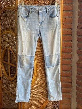 American Eagle Outfitters Light Blue Women’s Denim Jeans Size 12 Stretch Patches